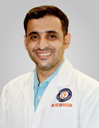 Dr Ketan Modak